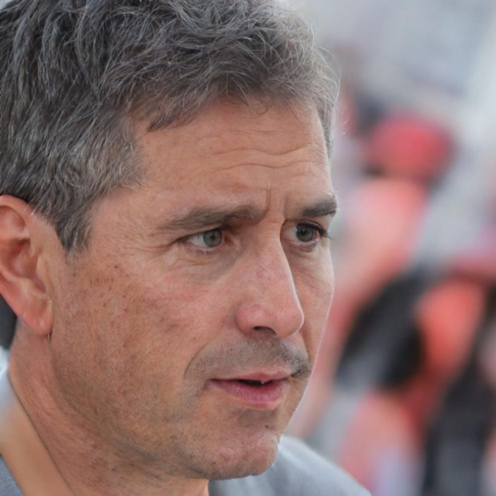 Instructor program analiză financiară industrială